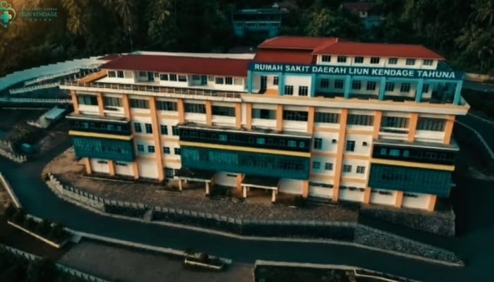 Direktur RSUD. Liun Kendage Tahuna Lakukan Monitoring Kesiapan Ruang IBS Sementara