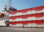 Arogansi dan Kedigdayaan Kapal Tol Laut, Usir Kapal Penumpang Lokal   