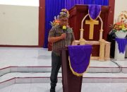 Frangky Natingkase Adalah Seorang Birokrat Dan Tokoh Pelayanan Keagamaan Di Kabupaten Kepulauan Sangihe